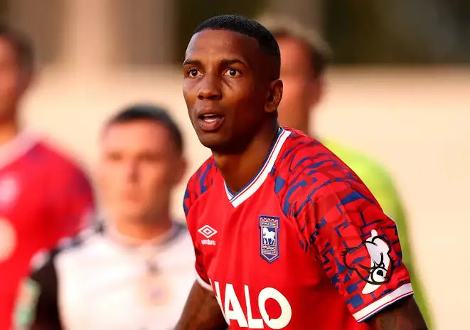Thomas Frank & Ashley Young